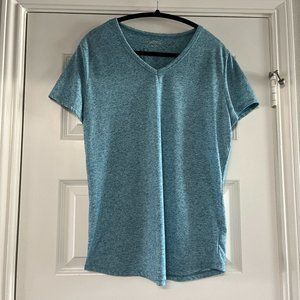 bcg women's V-neck tee